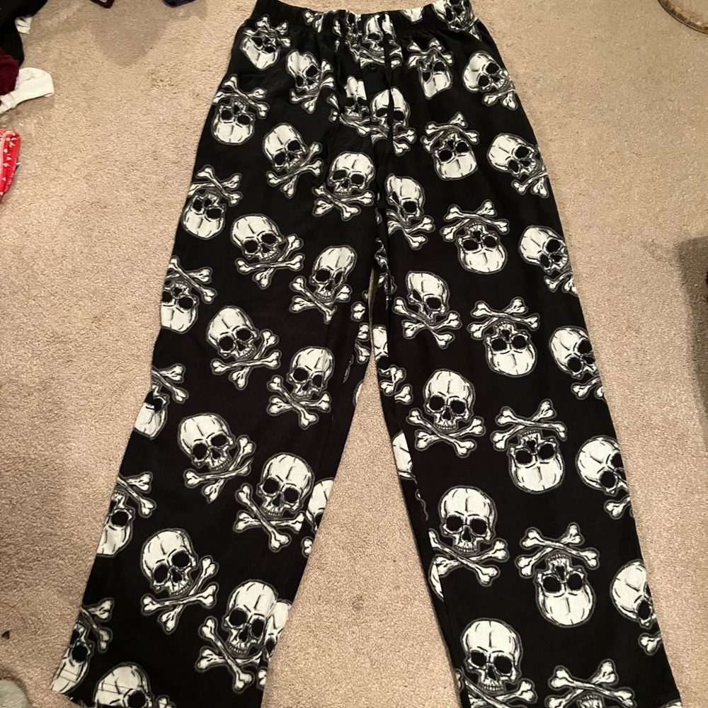 Fuzzy Skull Print Pajama Pants